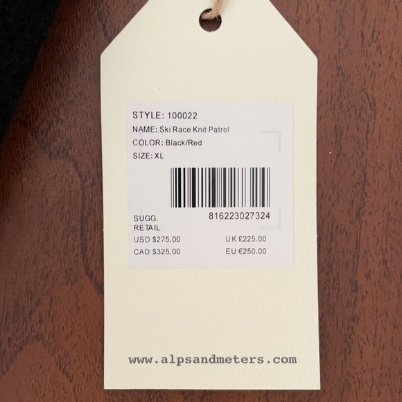 Alps & Meter luxury sweater. Black with a Red Cross, size XL. - Picture 4 of 6